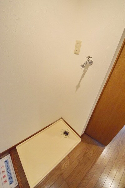 アドニスウエストの物件内観写真