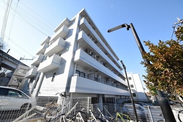 リエス高尾の物件外観写真