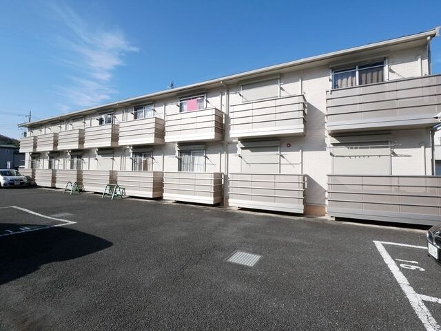 メゾンKの物件外観写真