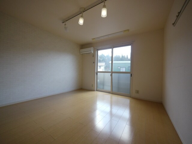 メゾンKの物件内観写真