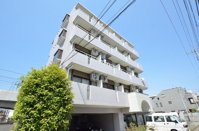 Opus Grand国立の物件外観写真