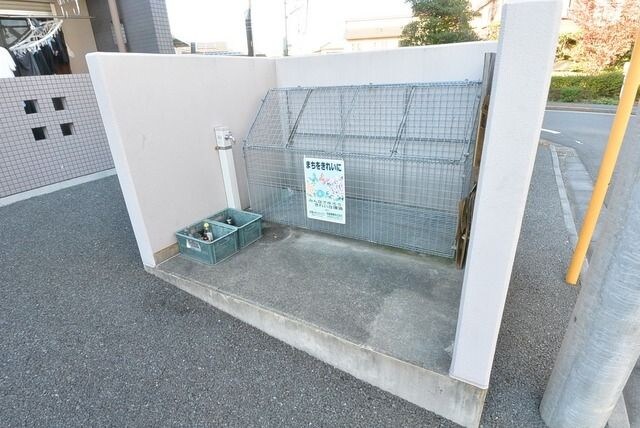 アムール百草園の物件内観写真