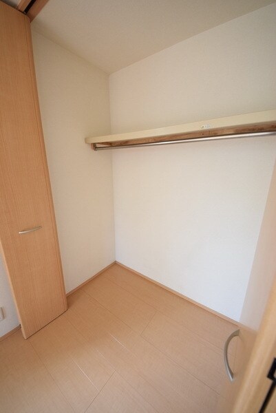 アバンティ Iの物件内観写真