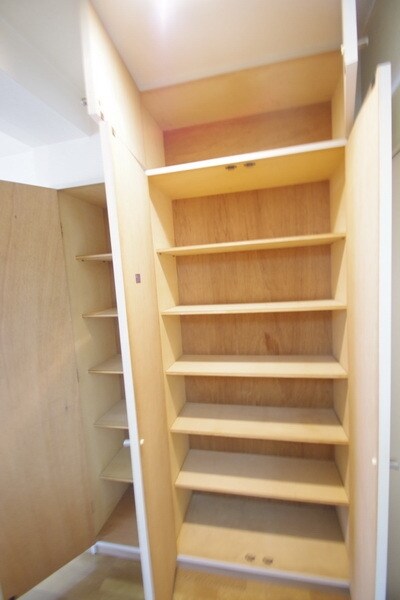 ロックシャインの物件内観写真