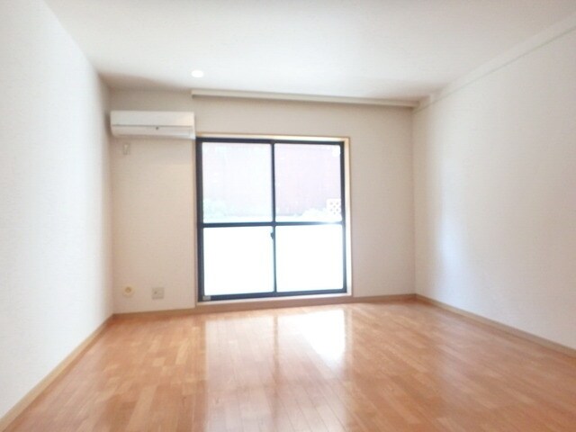 ガーデンクレスト1714の物件内観写真