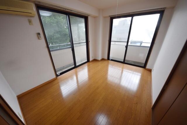 サン・フレグランスの物件内観写真