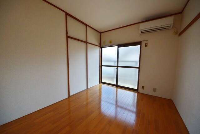 サンシャインプラザの物件内観写真