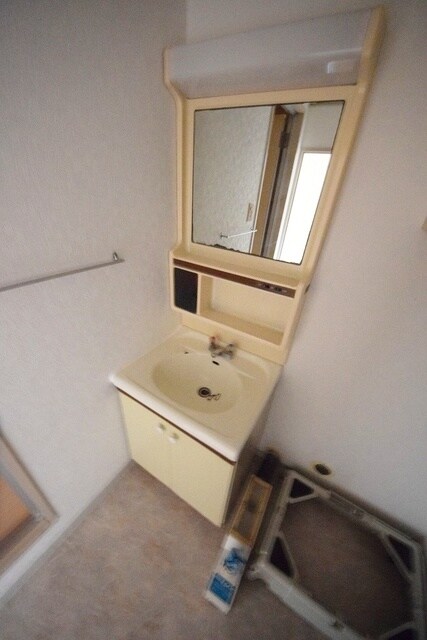 ライオンズマンション調布の物件内観写真