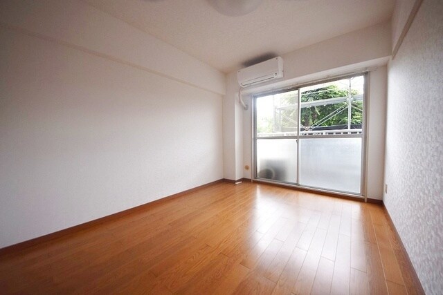 ライオンズマンション調布の物件内観写真