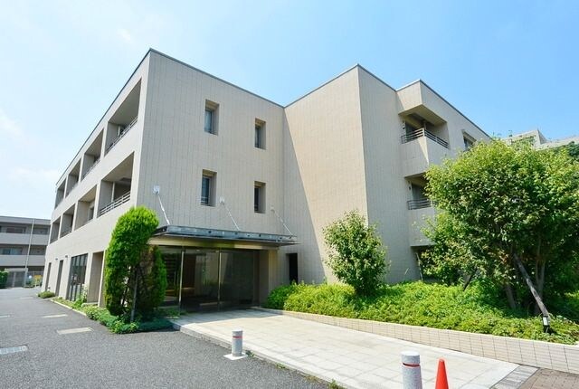 クラッサ成城の物件外観写真