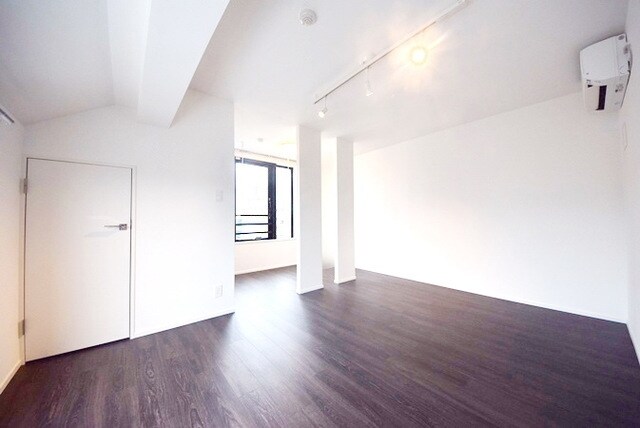 La Perla SasazukaIIの物件内観写真