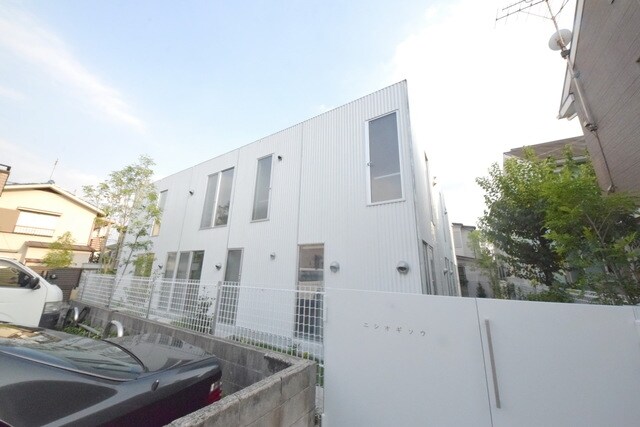 ニシオギソウの物件外観写真