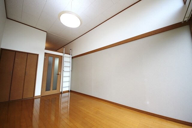 メインシティガーデン アイリスファームの物件内観写真