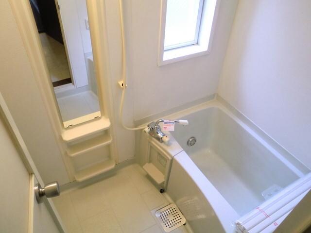 PINE GARDEN D棟の物件内観写真