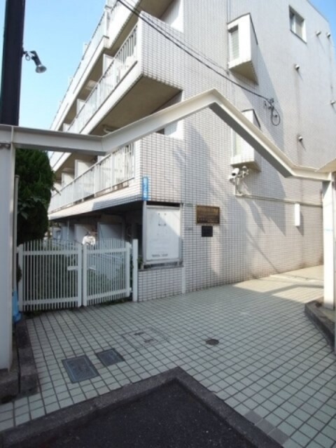 エヴェナール上北沢の物件外観写真