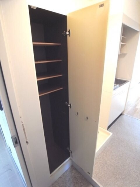 エヴェナール上北沢の物件内観写真