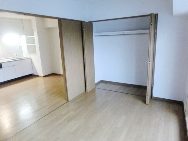 ローズガーデンの物件内観写真