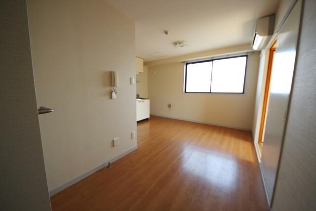 ミール千歳烏山の物件内観写真