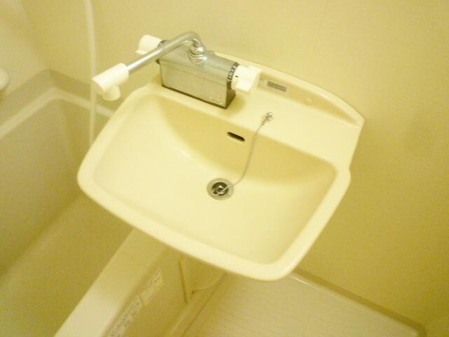 レオネクストガーデン羽根木の物件内観写真