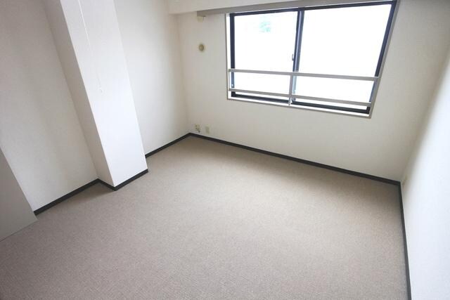 コスモリード三軒茶屋の物件内観写真