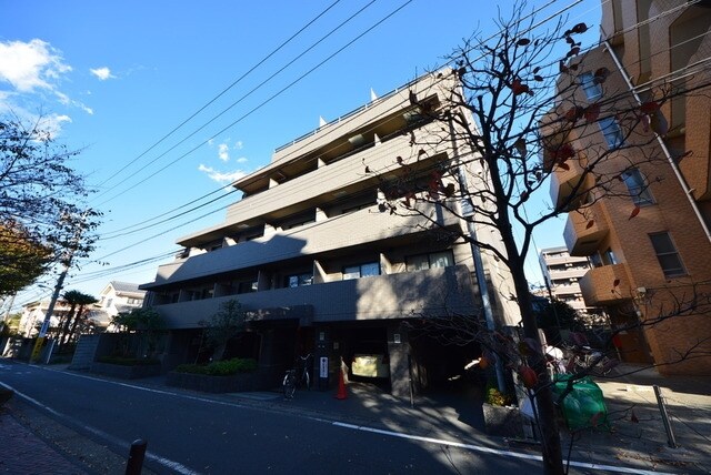ルーブル芦花公園の物件外観写真