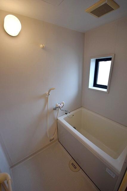 ラベンダーハイツ府中Bの物件内観写真