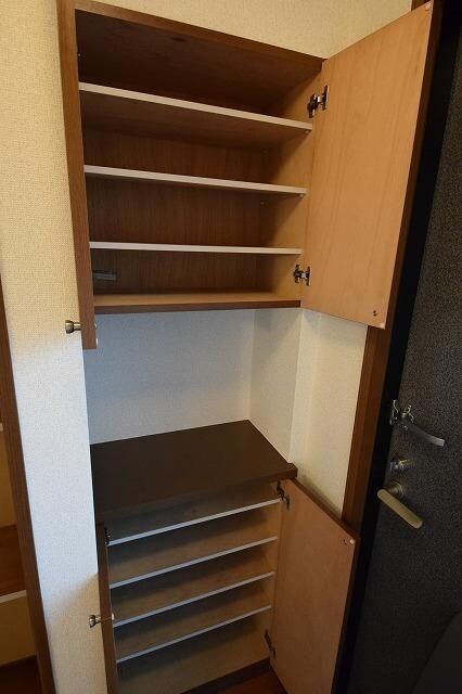 ラベンダーハイツ府中Bの物件内観写真