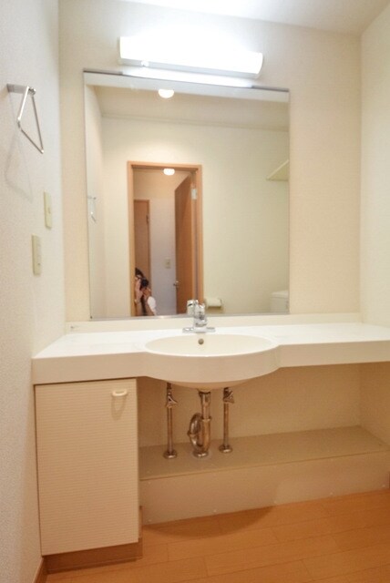 メゾンエトワールの物件内観写真