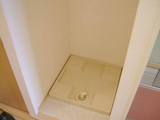 リヴェール石田の物件内観写真