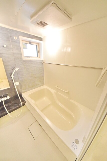 SHAMROCK HILLS の物件内観写真