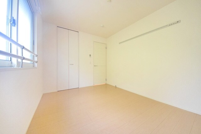 SHAMROCK HILLS の物件内観写真