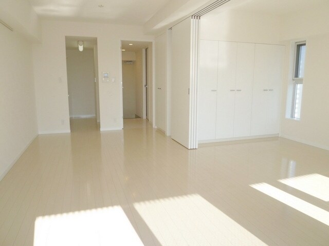 ドゥーエつつじヶ丘の物件内観写真