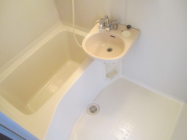 パセオ西府 壱番館の物件内観写真