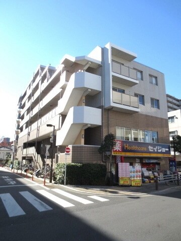 ドゥーエ芦花公園の物件外観写真