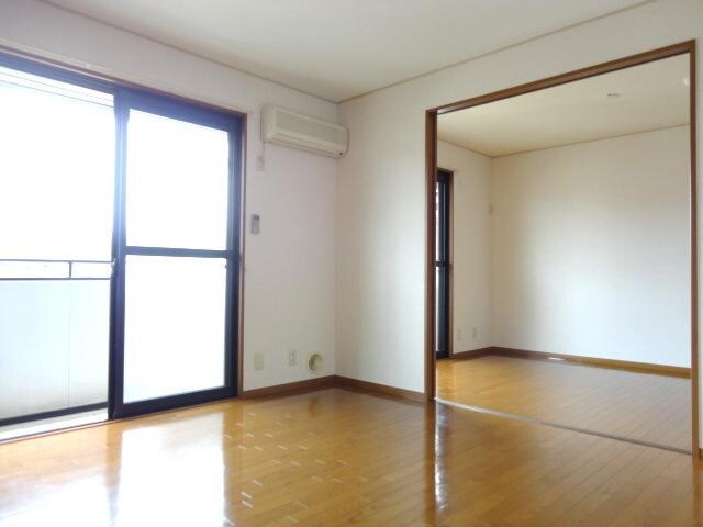 グラン・メールの物件内観写真