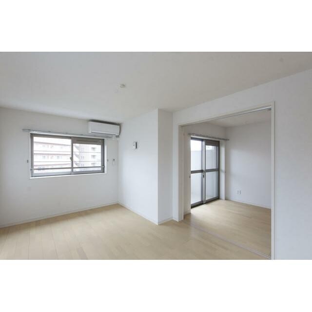 ルーチェ 国立 ズードの物件内観写真