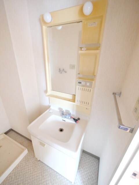 アネックス鶴牧の物件内観写真