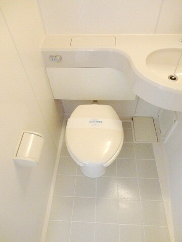 アベニュー烏山の物件内観写真