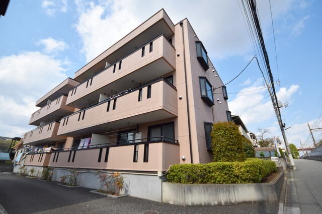 シルクトゥリーの物件外観写真