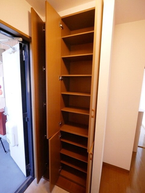 シルクトゥリーの物件内観写真