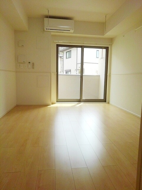 スタヴ オールの物件内観写真