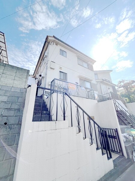 サンホワイトの物件外観写真