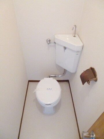 市川ハイツの物件内観写真