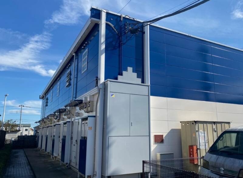 レオパレスRAVEの物件外観写真