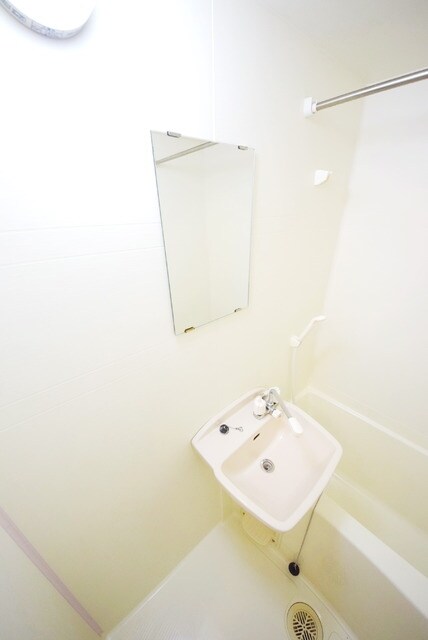 レオパレスティンカーベルの物件内観写真