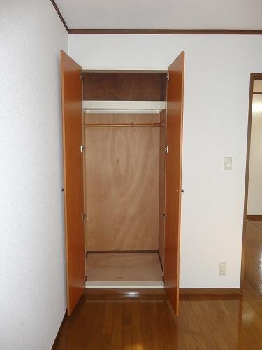 ビューロイヤルの物件内観写真