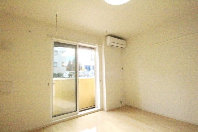 サクラ ヴィレッジAの物件内観写真