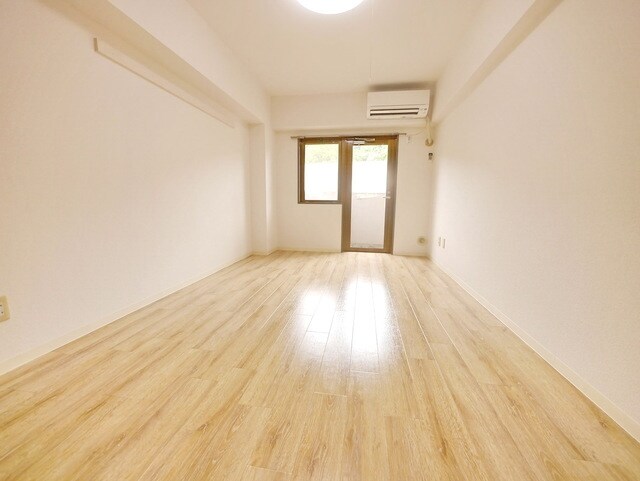 Life in聖蹟の物件内観写真