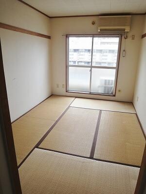 ハイツローネの物件内観写真