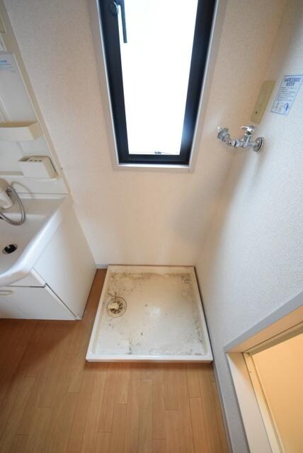 ライジングコートの物件内観写真